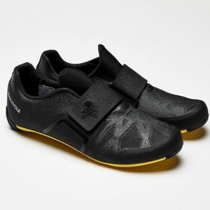 SOULCYCLE Pearl Izumi With Cleats Size 9.5 / 42